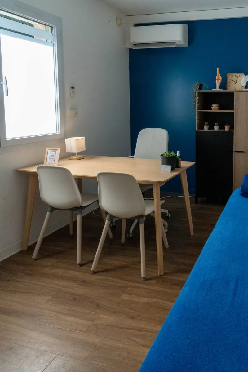 ostéopathe Feyzin — bureau du cabinet d’ostéopathie à Feyzin